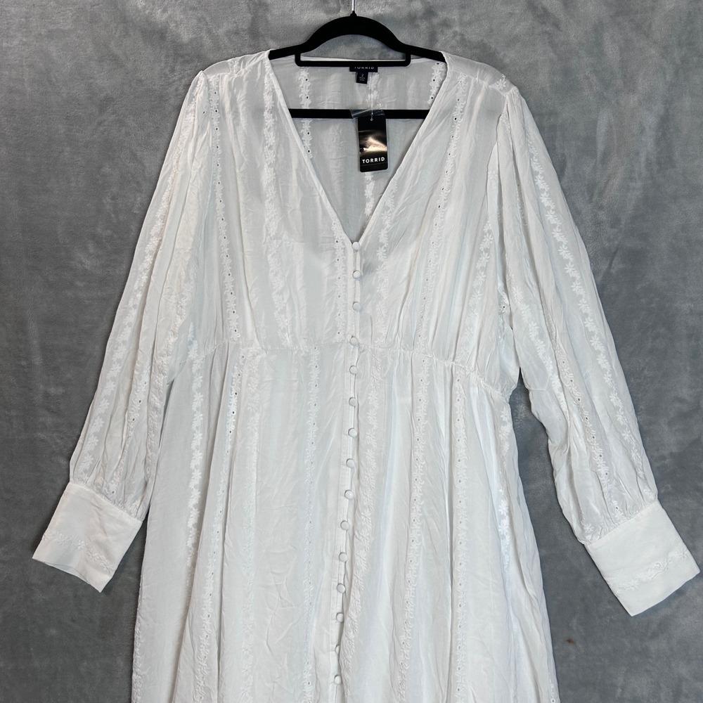 Torrid Boho Women Maxi Dress White Puff Sleeve Button Front  2X 18-20 NWT - Picture 2 of 10